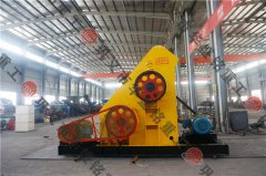 大型蝸牛破碎機(jī)多少錢(qián)一臺(tái)